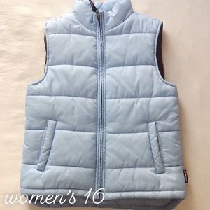 Light Blue Puffy Vest❄️☁️